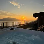 Terrazza Sulle Mura Luna Lägenhet *
